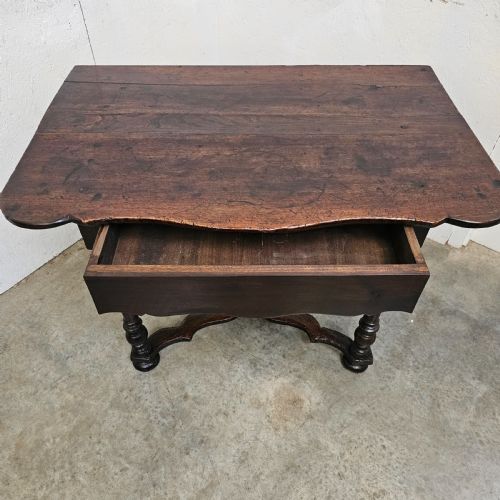 18TH CENTURY FRENCH WALNUT SIDE TABLE WITH DRAWER - ADDITIONAL PHOTO 2