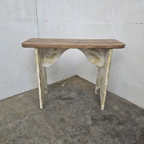 FRENCH SCRATCH BUILT COUNTRY PINE BENCH - ADDITIONAL PHOTO 1