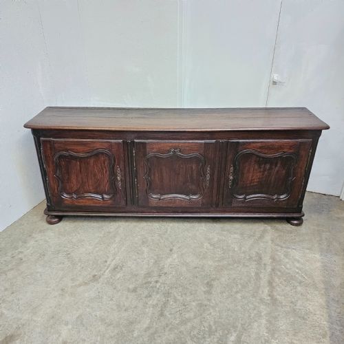 fig 1. French Oak Three Door Enfilade