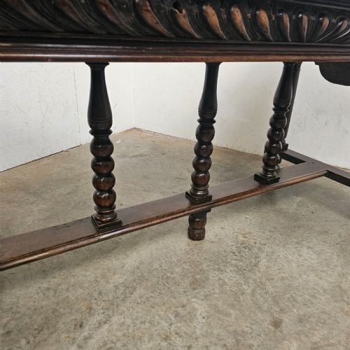 FRENCH CARVED WALNUT RENAISSANCE REVIVAL CENTRE TABLE - ADDITIONAL PHOTO 2