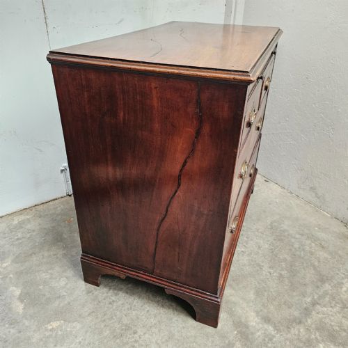 fig 2. Georgian Mahogany Bachelors Chest (Brushing Slide)