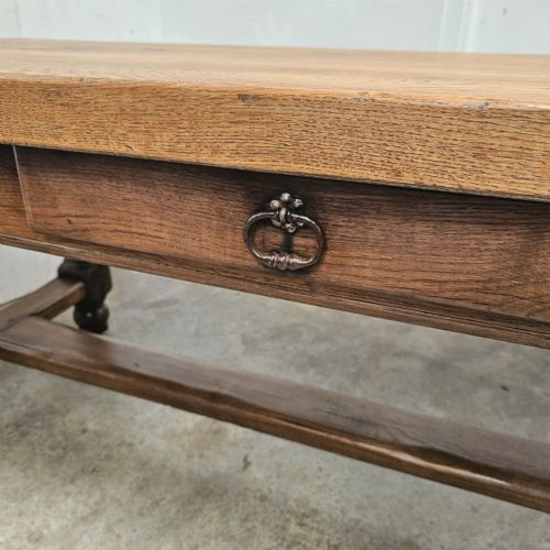 SUBSTANTIAL FRENCH OAK REFECTORY TABLE - ADDITIONAL PHOTO 4