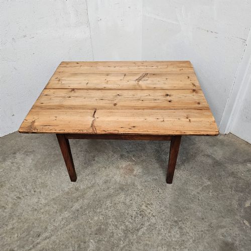 SCRUB TOP PINE FRUITWOOD PANTRY LOW TABLE - ADDITIONAL PHOTO 2