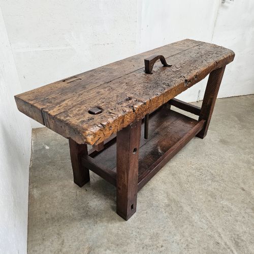 FRENCH OAK CRAFTSMANS WORKBENCH WITH CLAMPING BAR - ADDITIONAL PHOTO 1