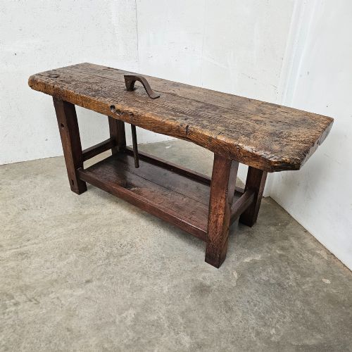 FRENCH OAK CRAFTSMANS WORKBENCH WITH CLAMPING BAR - ADDITIONAL PHOTO 2