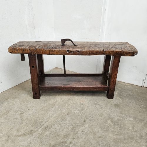 FRENCH OAK CRAFTSMANS WORKBENCH WITH CLAMPING BAR