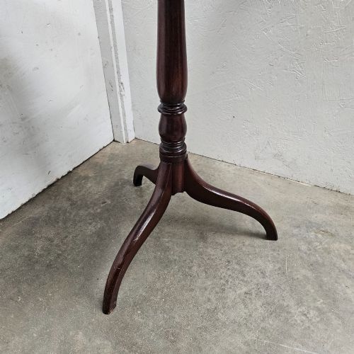 ENGLISH MAHOGANY TRIPOD WINE TABLE - ADDITIONAL PHOTO 1
