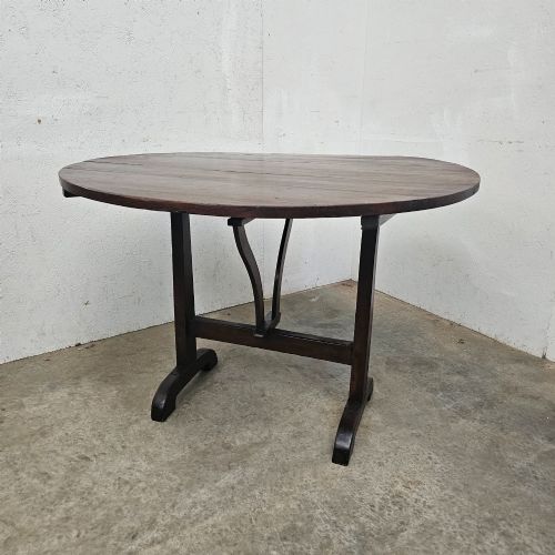 FRENCH OAK FOLDING VINEYARD TABLE - ADDITIONAL PHOTO 2