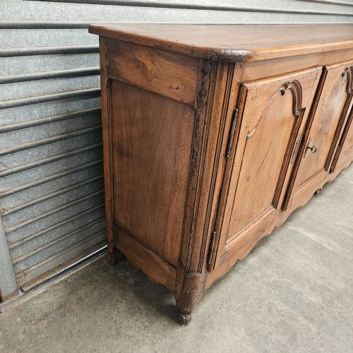 FOUR DOOR FRENCH WALNUT HUNTING LODGE CABINET C18TH - ADDITIONAL PHOTO 1