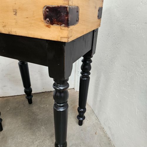 fig 2. French Beech Butchers Block On Turned Leg Base