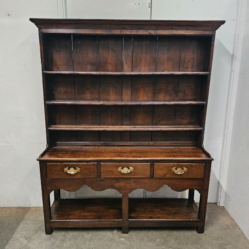 English Oak Potboard Dresser (1800)