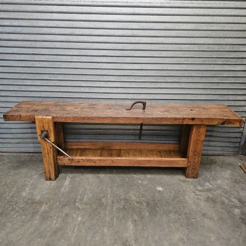 Substantial French Oak Craftsman's Workbench with Vice (2.6m)