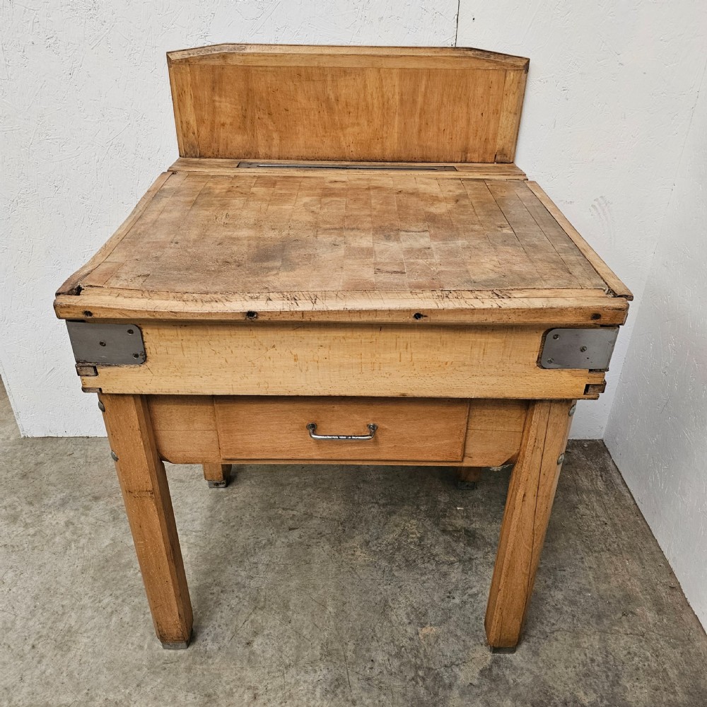French Beech Butchers Block With Knife Rack View II