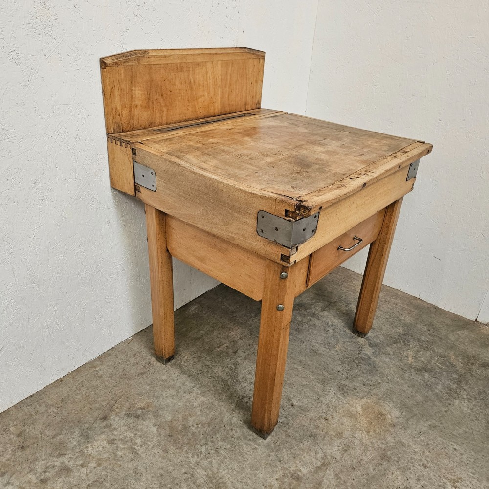 French Beech Butchers Block With Knife Rack View IV