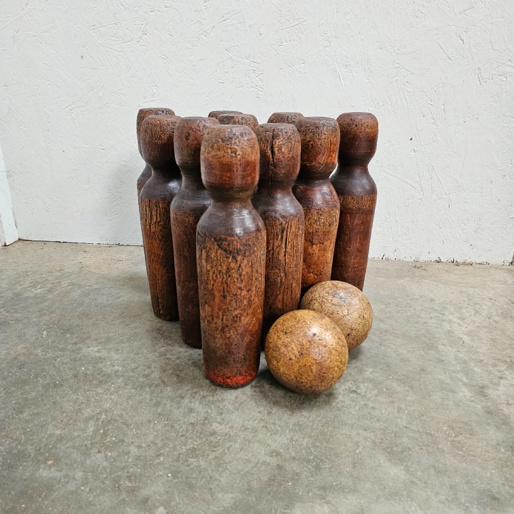 Set of French Tenpins & Two Balls View II