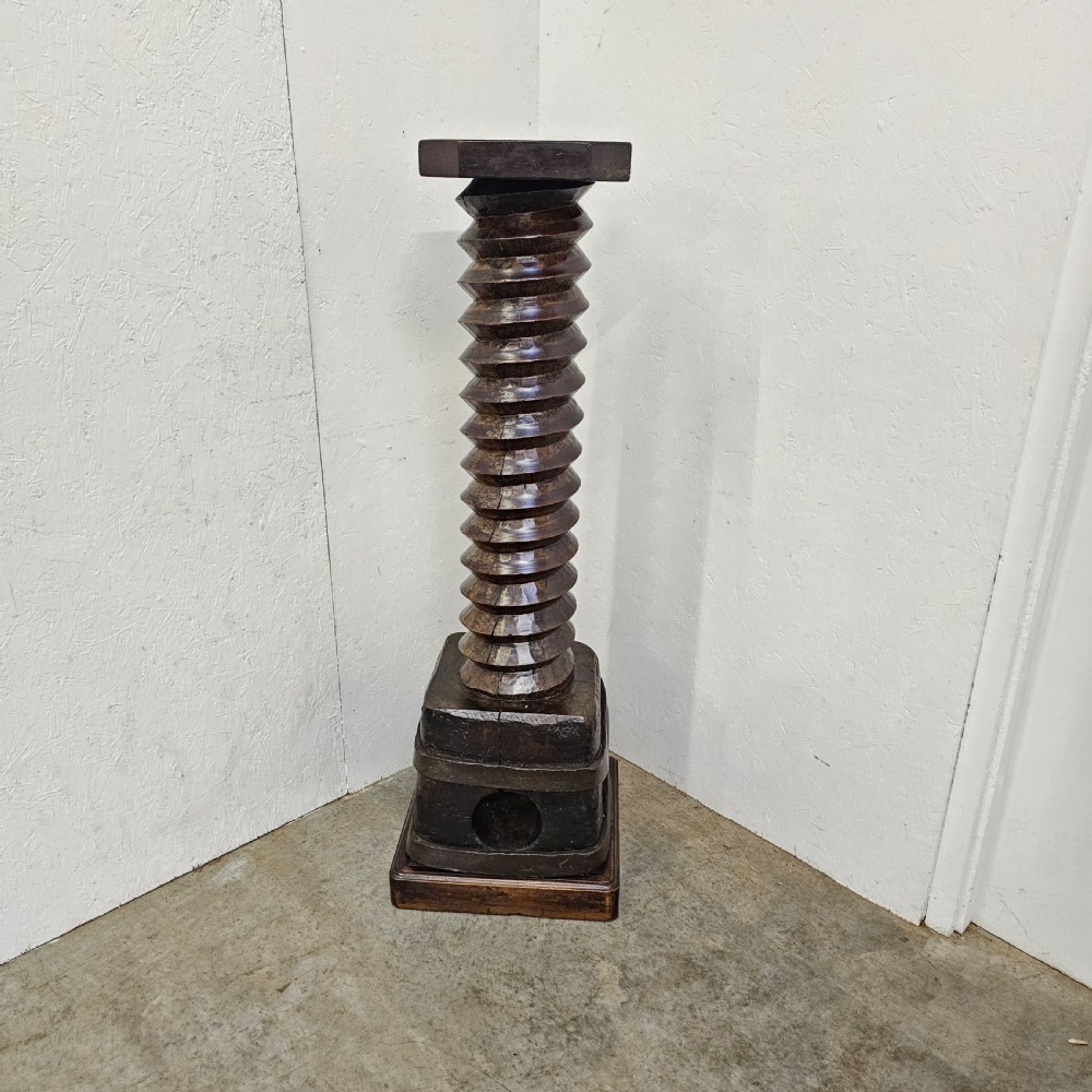 Hand Cut French Walnut Press Thread