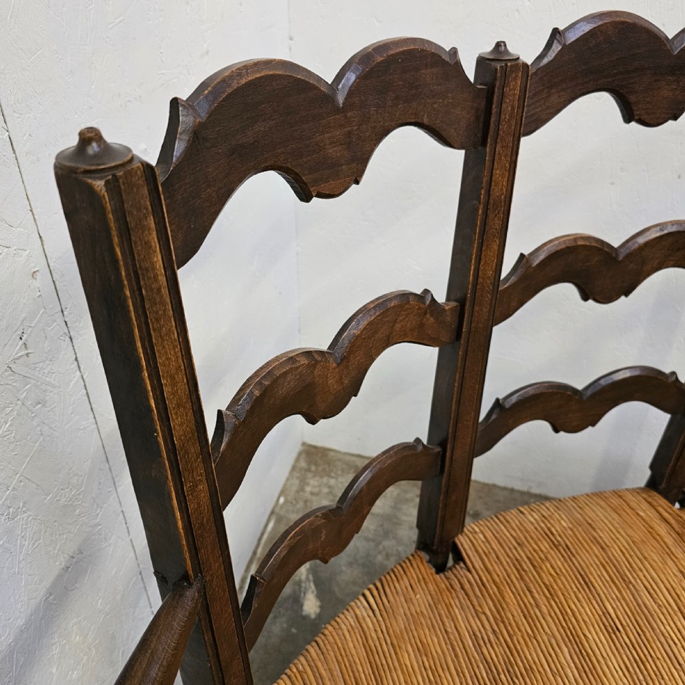 French Curve Rush Seat Bench View VI