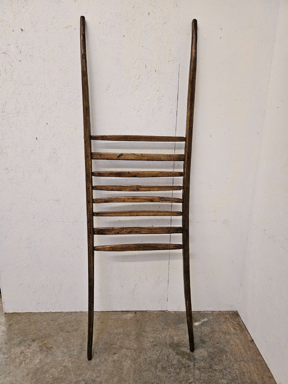 French Oak Dry Joint Hog Rack View V