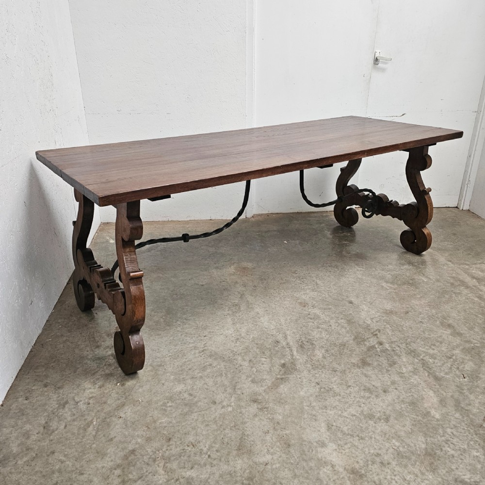 Two Meter Oak Basque Table