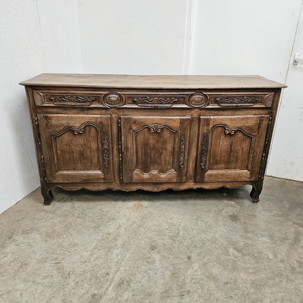 18th Century French Carved Oak Enfilade