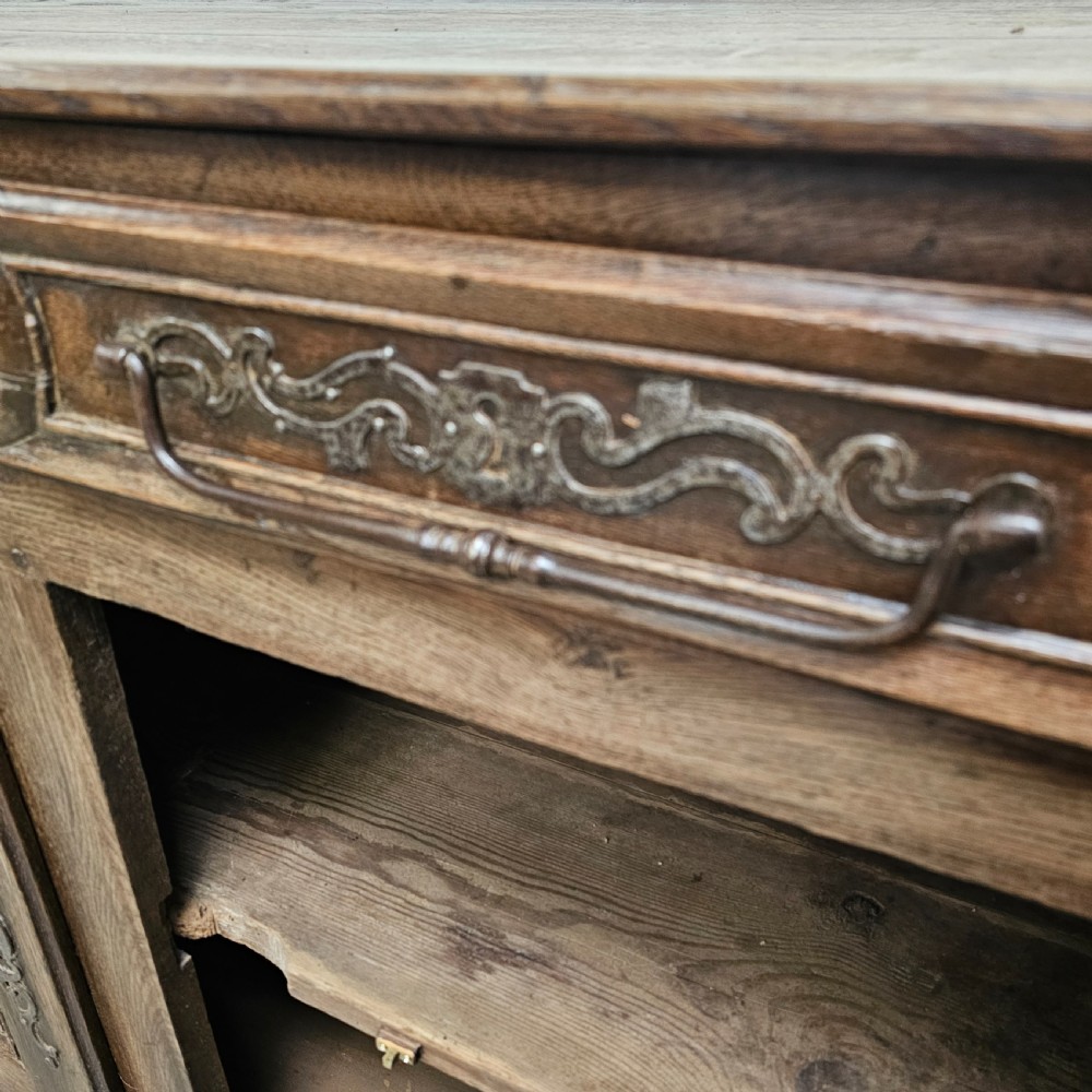 18th Century French Carved Oak Enfilade View VI