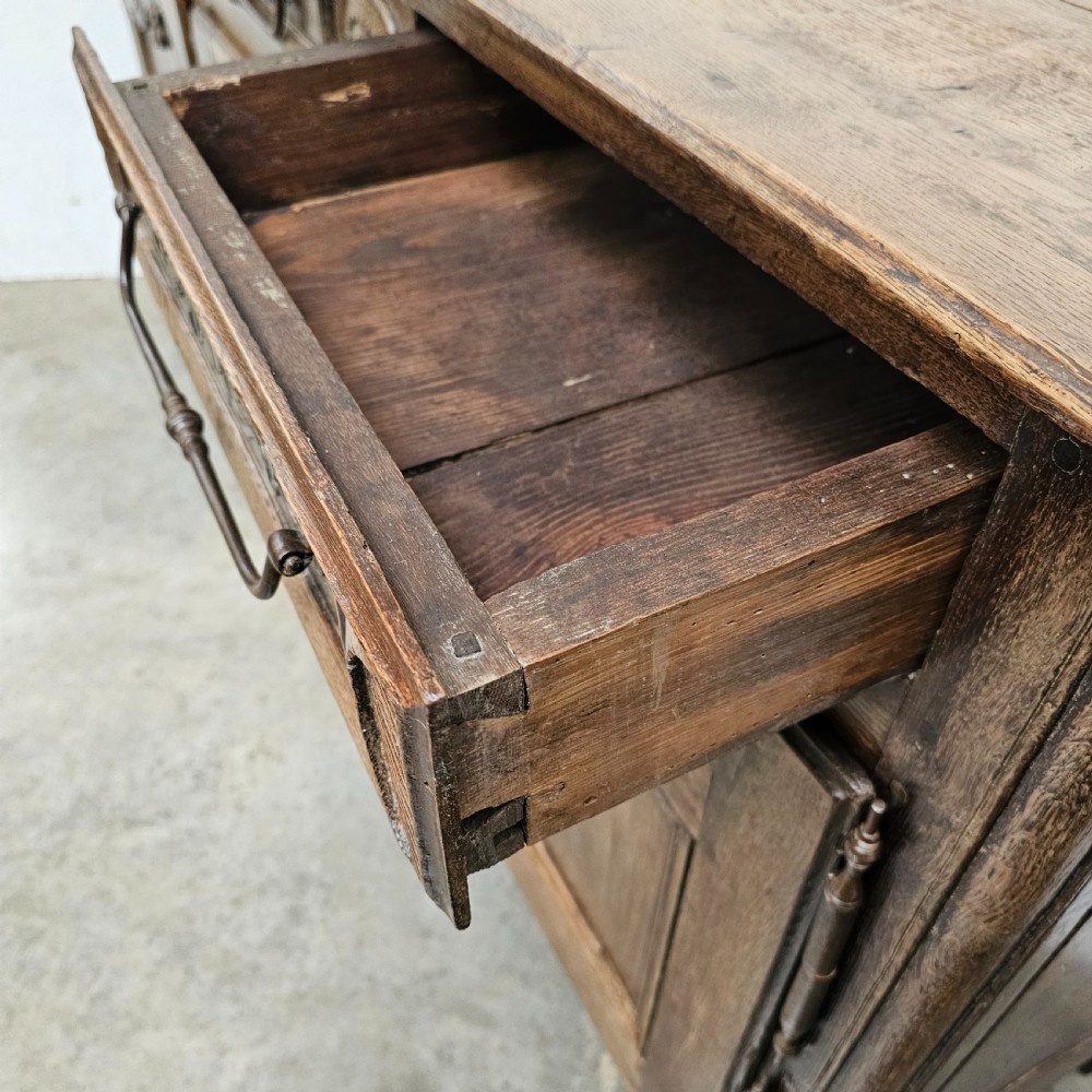 18th Century French Carved Oak Enfilade View VII