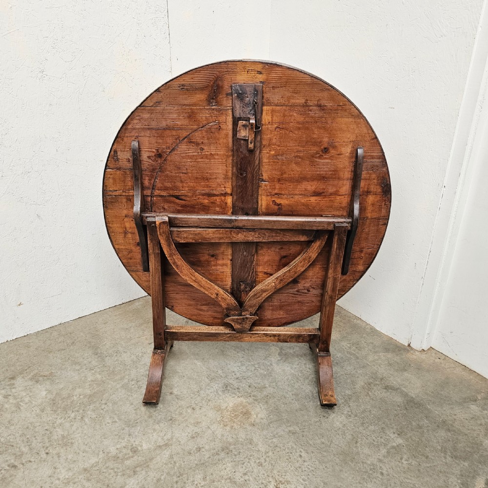 Pine & Fruitwood Vineyard Table View III
