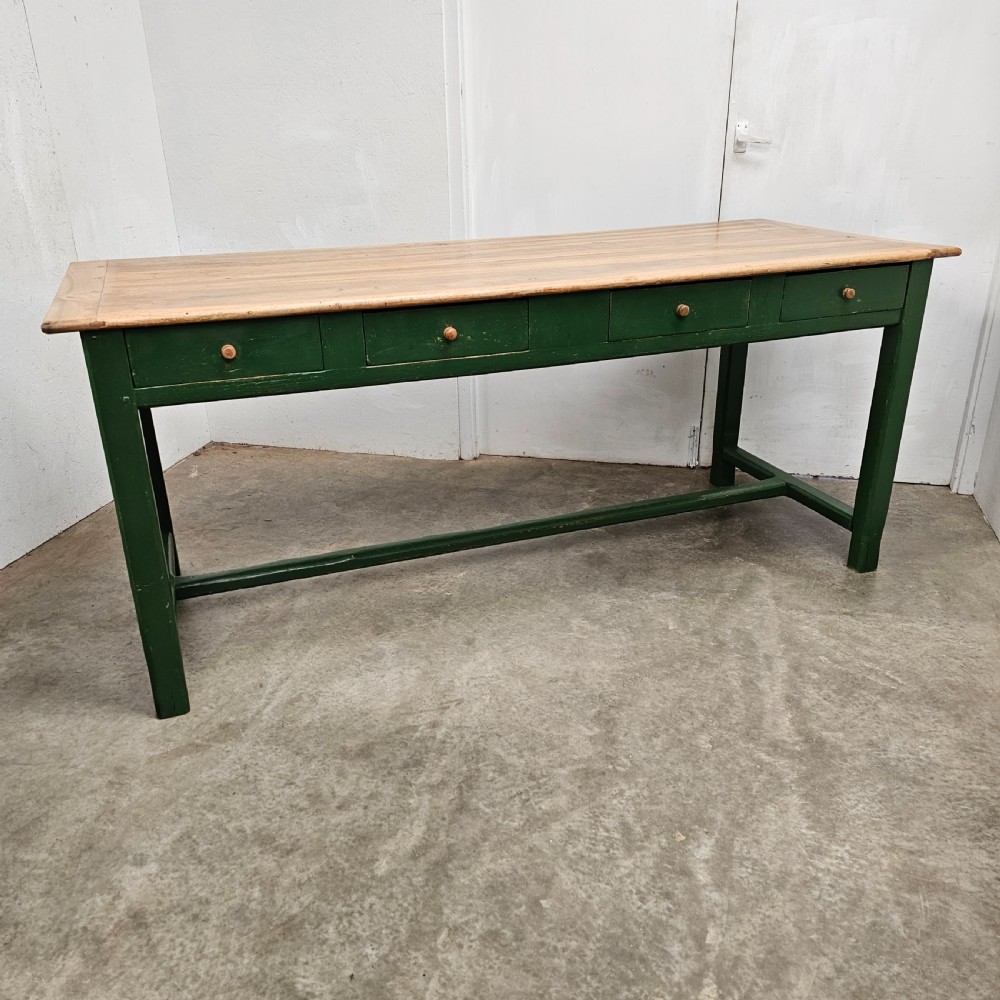 French Pine & Walnut Florists Worktable (8 Drawers)