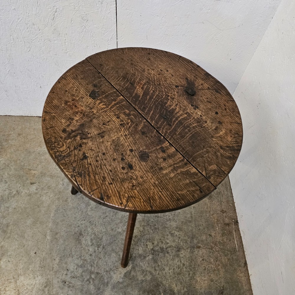 Primitive Oak Cricket Table View IV