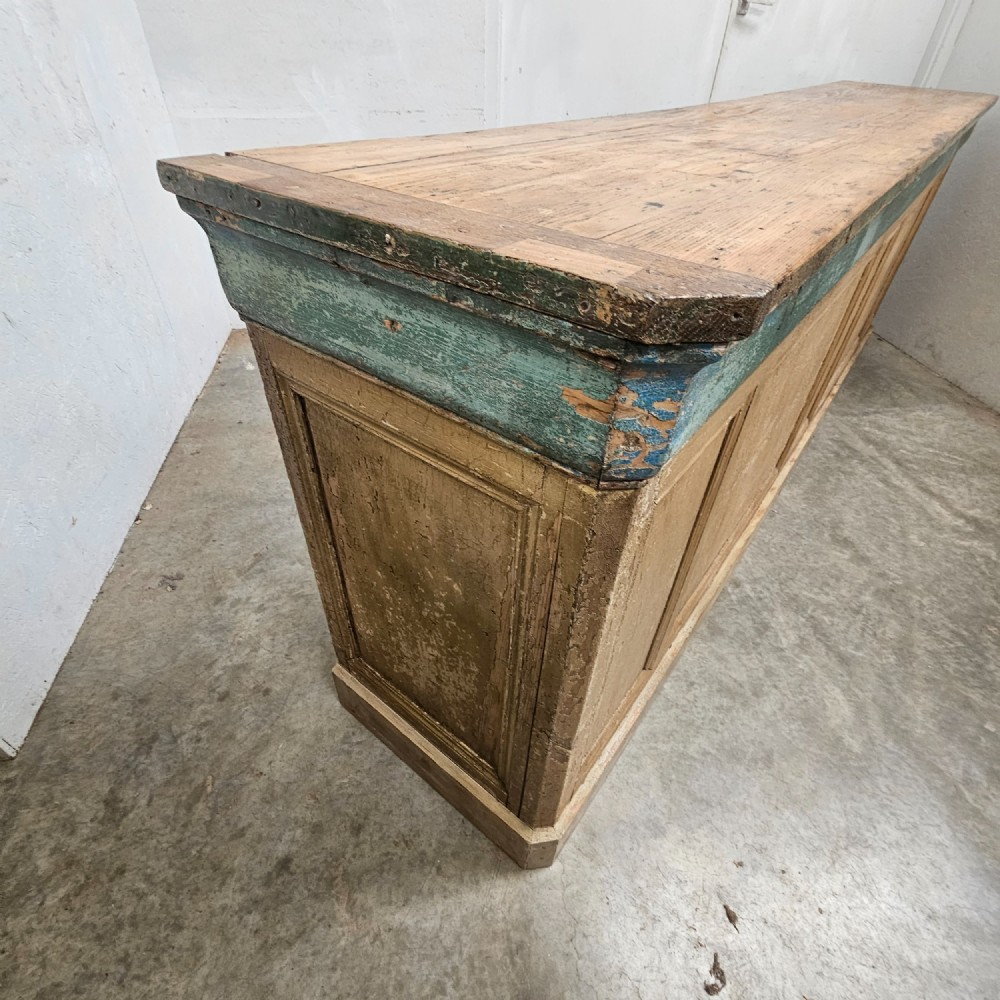 Long French Bistrot Bar Counter (Island) View VIII