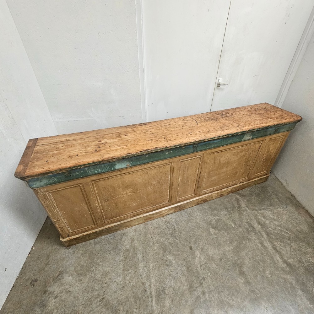 Long French Bistrot Bar Counter (Island) View IX