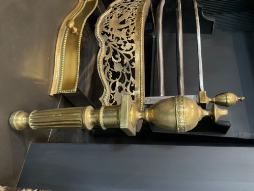 VICTORIAN CAST IRON BRASS FIRE BASKET - ADDITIONAL PHOTO 1