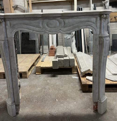french pompadour marble fire surround - CATEGORY: ANTIQUE FIREPLACES - DATED 19TH CENTURY