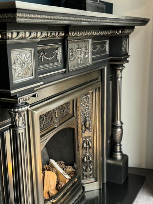 LARGE VICTORIAN COLUMNED FIREPLACE SURROUND - ADDITIONAL PHOTO 2