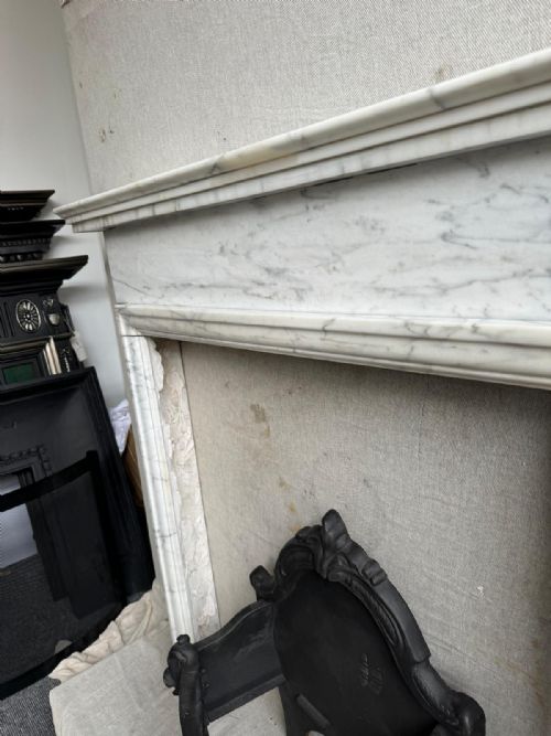 EARLY VICTORIAN CARRARA MARBLE SURROUND - ADDITIONAL PHOTO 1