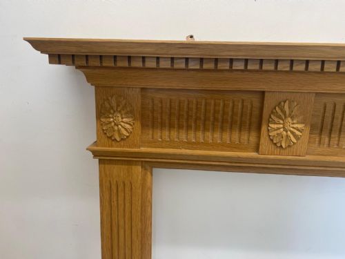 SOLID OAK FIRE SURROUND - ADDITIONAL PHOTO 1