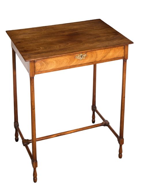 george iii small mahogany side table circa 1780 - CATEGORY: ANTIQUE TABLES - DATED 18TH CENTURY