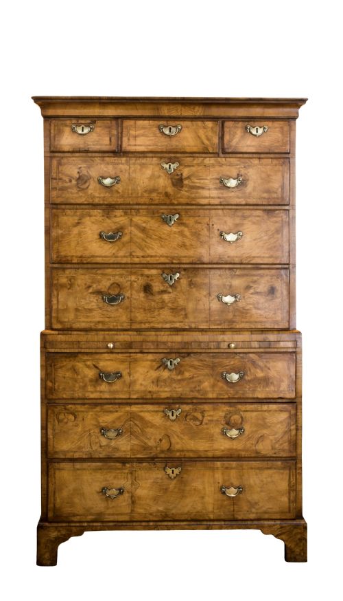 george ii walnut tallboy circa 1720 - CATEGORY: ANTIQUE CHEST OF DRAWERS - DATED 18TH CENTURY