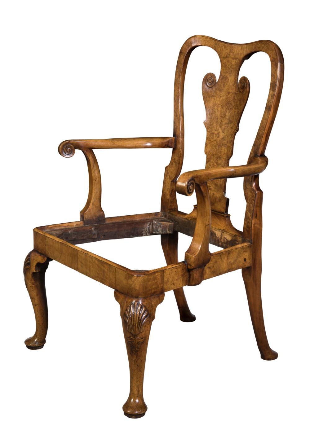 George II walnut armchair Circa 1730
