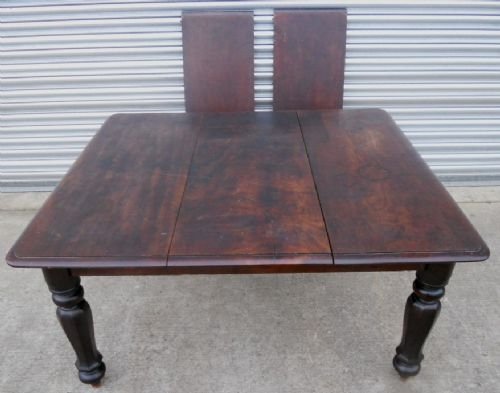 Victorian Mahogany Extending Dining Table to Seat Ten