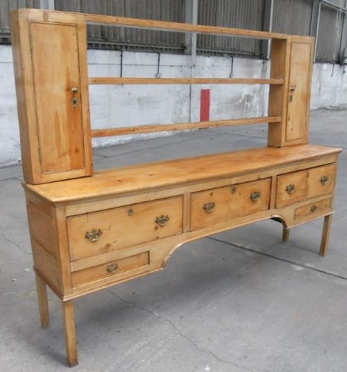 Georgian Pine Dresser