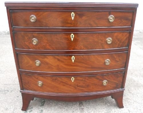 Georgian Style Mahogany Bowfront Chest of Drawers