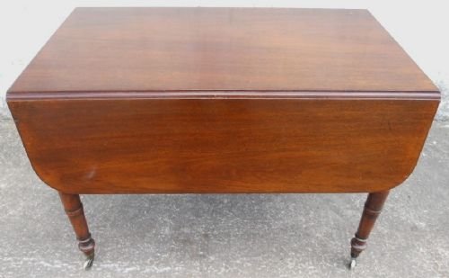 Large Victorian Mahogany Dropleaf Pembroke Table