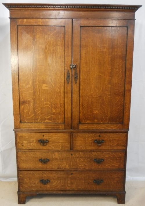 Georgian Oak Linen Press Cupboard on Chest
