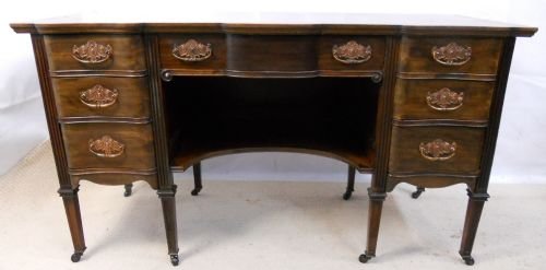 Edwardian Shaped Front Mahogany Kneehole Writing Desk