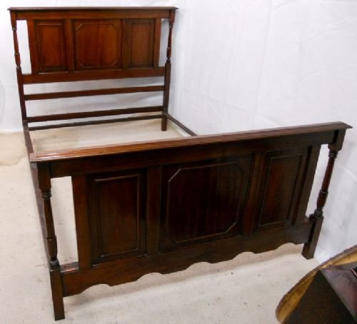 fig 1. Edwardian Mahogany Panelled Double Bed