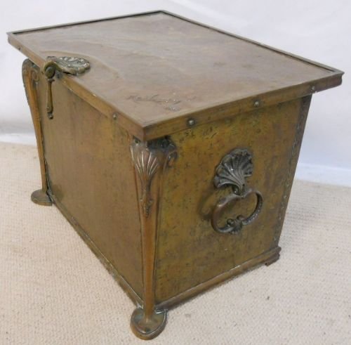 Heavy Quality Brass Coal Box by Mel Valley
