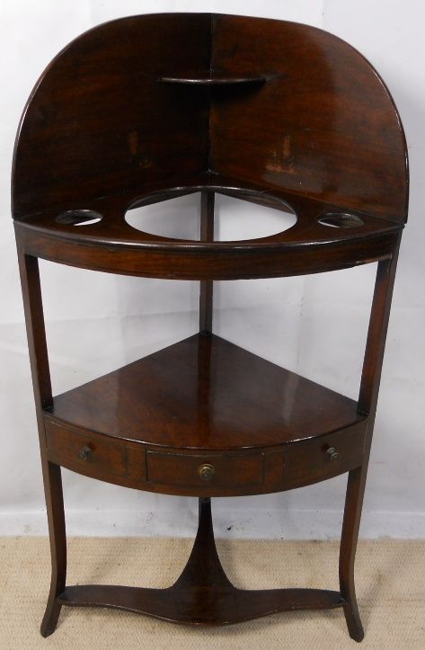 Georgian Mahogany Corner Washstand