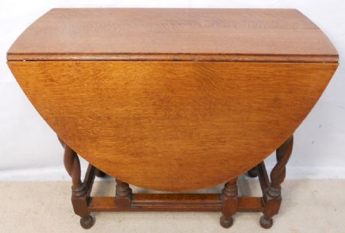 Oak Oval Dropleaf Gateleg Dining Table