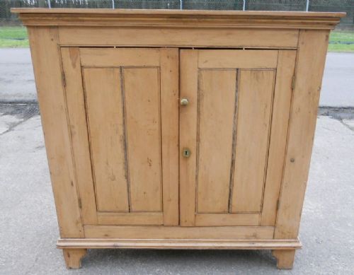 Georgian Pine Two Door Standing Cupboard